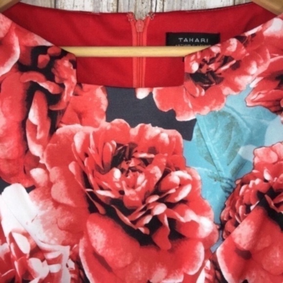 Tahari Floral Fitted Dress - Picture 3 of 6